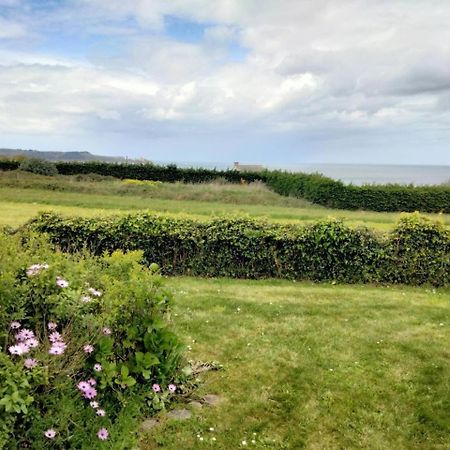 Bienvenue Au Studio L'Escale Bleue Avec Vue Mer Et Sur Le Cap Frehel Saint-Cast-le-Guildo Bagian luar foto