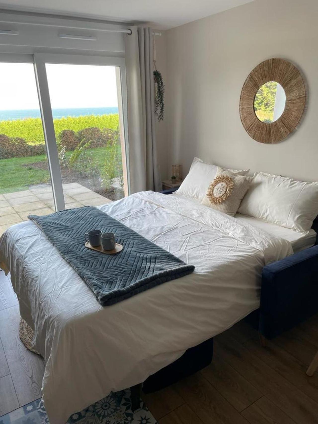 Bienvenue Au Studio L'Escale Bleue Avec Vue Mer Et Sur Le Cap Frehel Saint-Cast-le-Guildo Bagian luar foto