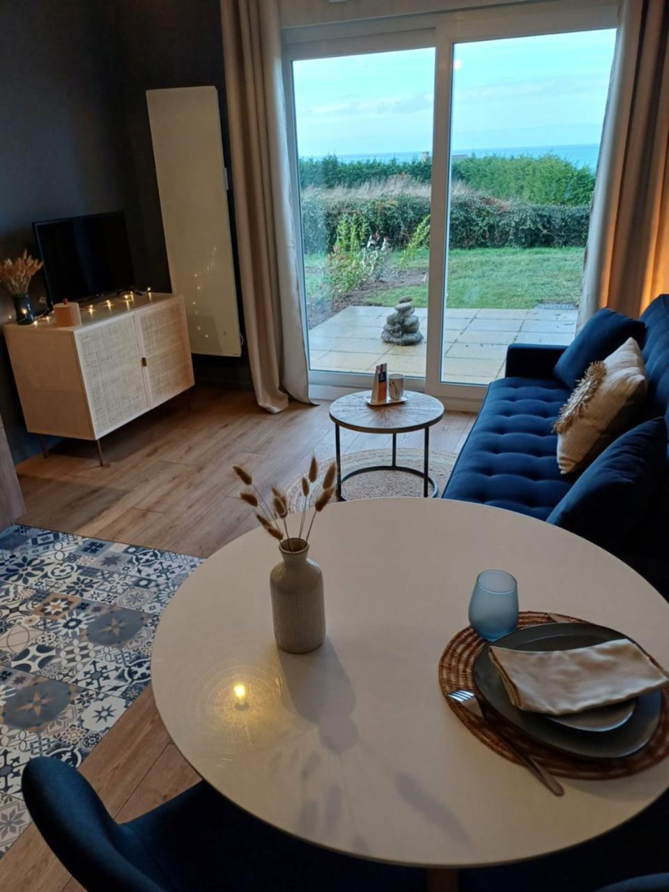 Bienvenue Au Studio L'Escale Bleue Avec Vue Mer Et Sur Le Cap Frehel Saint-Cast-le-Guildo Bagian luar foto